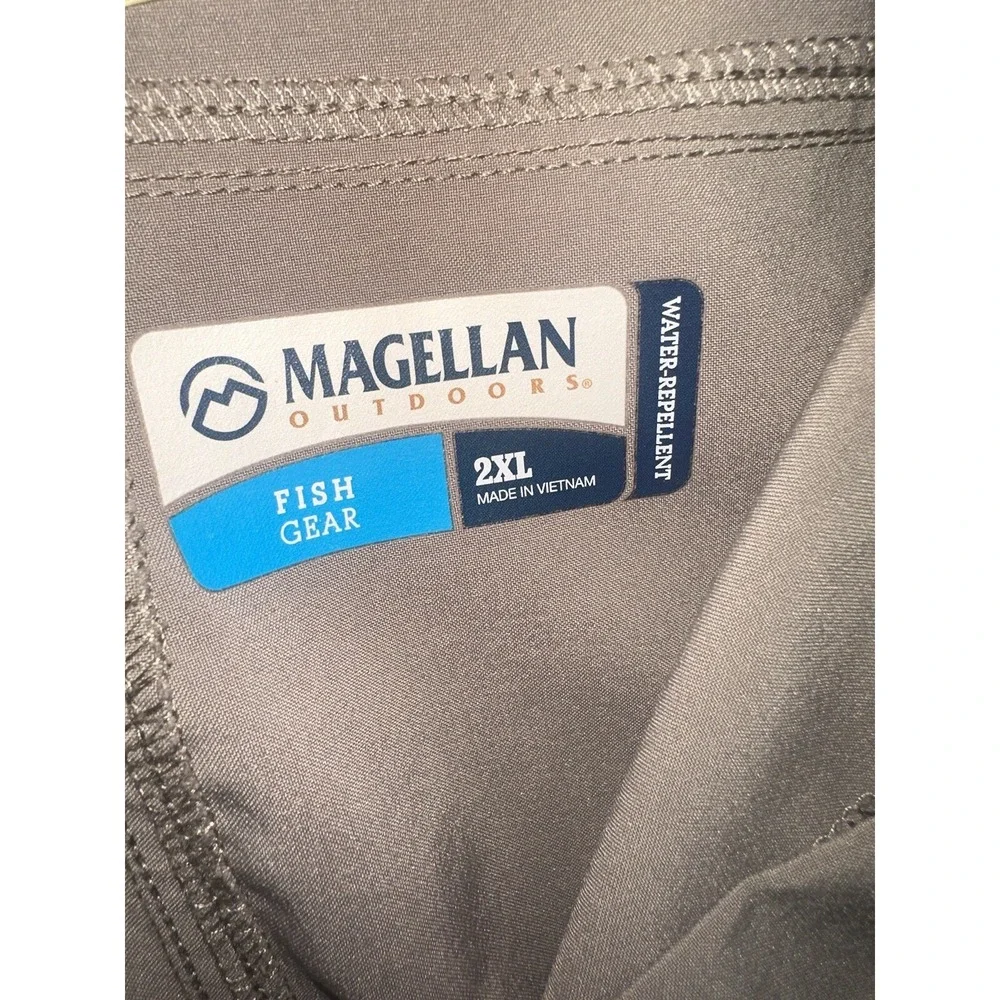 Magellan outdoors Water repellent‎ fish gear shorts mens 2XL tan